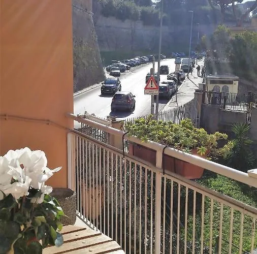 Vatican Happy Holidays Affittacamere 4*