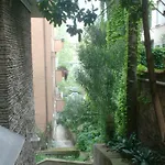 Casa de hóspedes Vatican Happy Holidays 4*
